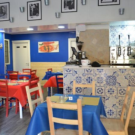 Mangia E Dormi Roma Hotell Exteriör bild