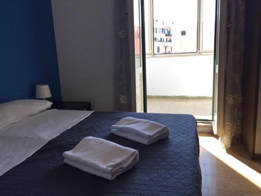 Mangia E Dormi Roma Hotell Exteriör bild